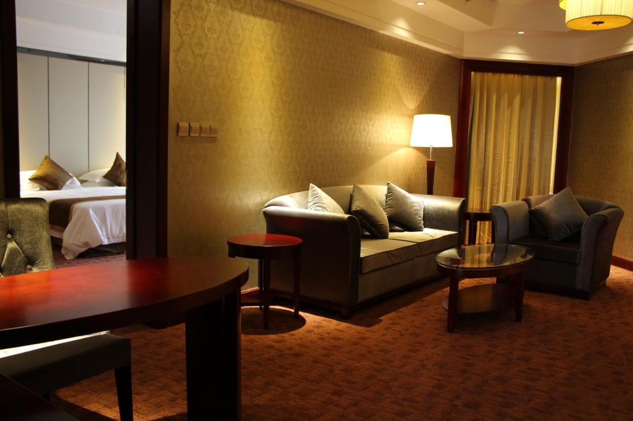 Maputo AFECC Gloria Hotel Esterno foto